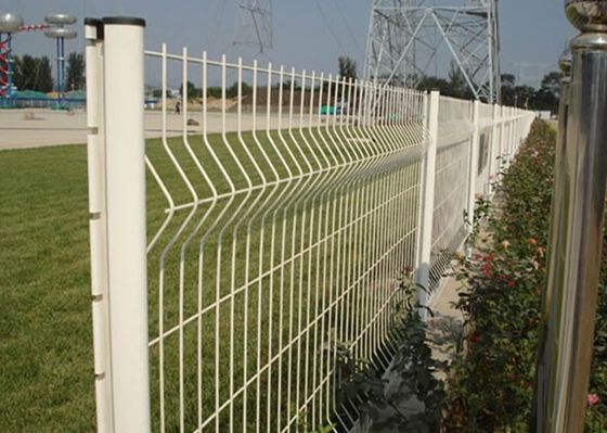 Cina Hias Taman Mesh Anggar / 3D dilengkung Welded Wire Mesh Panel pemasok