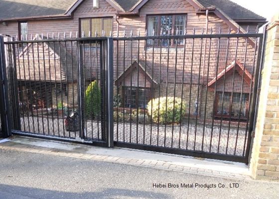 Cina Home Garden Automatic Driveway Gates Pedestrian Swing Gate dengan Desain Pagar Baja pemasok